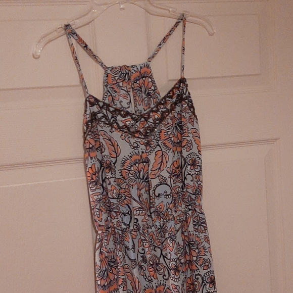 Dress - Picture 2 of 4